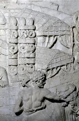 Arte Romana: "Acampamento romano" Molde de 1862 reproduzindo os baixos-relevos da coluna de Trajano (Colonna Traiana) em Roma construída durante o reinado do Imperador Trajano (53-117). A coluna Trajano comemora as campanhas vitoriosas do