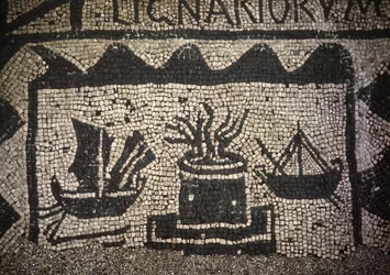 Marinha mercante e farol romano, antiga Ostia (Ostia), Piazza delle Corporazioni.