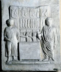 Sinal da loja de facas na era romana. Museo di Ostia (Ostia)