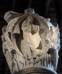 Prudência: Capital do coro (escultura