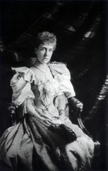 Princesa Marie Louise de Schleswig-Holstein 1872-1956, final do século XIX.