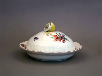Terrina do Serviço Imperial de Jantar em Porcelana Fábrica Imperial de Porcelana, 1775-1780