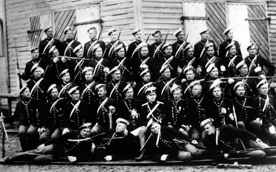 Recruta para a Unidade de Cavalaria Doméstica, com sua corneta, Conde AA Ignatiev, c.1899