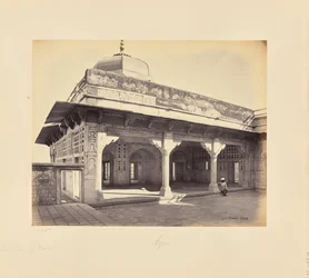 Agra; o forte, interior do zenana mostrando o trabalho em mosaico, outra vista
