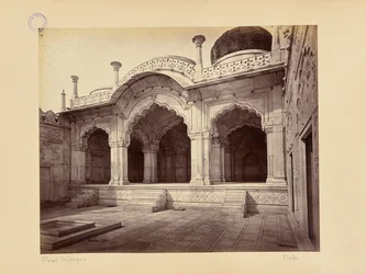 Deli; o palácio, a Moti Masjid (Mesquita da Pérola)