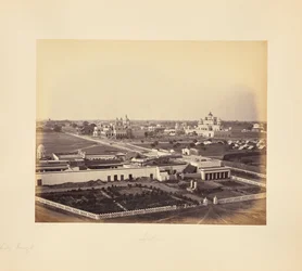 Lucknow; Chutter Manzil, etc. Vista geral