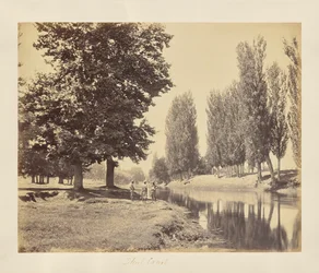 Srinagar; vista ao longo do canal Dhul