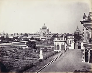 Vista no Palácio Qaisar Bagh