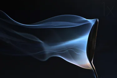 Curvas elegantes de fumo