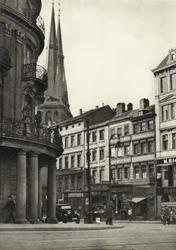 Berlim: Vista da Poststrasse; A Poststrasse (foto a p/b)