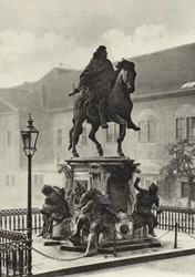 Berlim: Der Grosse Kurfurst; Monumento do Grande Eleitor (foto a p/b)