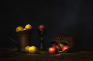 Natureza-morta rústica com fruta