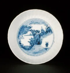 Pires de kraak azul e branco pintados com uma figura numa paisagem, marca Egret, Wanli ou Tianqi