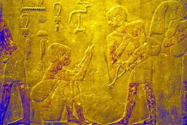 Antigo Egipto, Entalhe/pintura mural, Mastaba/Túmulo de Ti, Saqqara, 5.ª Dinastia, Troca de bens no mercado (foto)