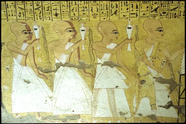 Antigo Egipto, Pintura mural Túmulo de Inherkhau, Tebas, Túmulo dos Nobres, 20.ª dinastia, Sacerdotes a servir libações a Inherkhau (foto)