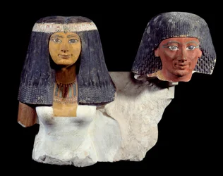 Arte do Antigo Egipto: Senynefer e sua esposa Hatshepsut (1410 AC). Escultura da 18ª dinastia do novo império. Paris, Musee Du Louvre.