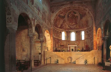 Itália, Região Emilia Romagna, Província de Ferrara, Abadia de Pomposa, abside com afrescos