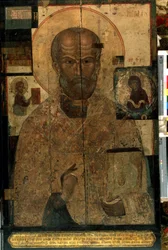 ""representação de São Nicolau de Myra ou Bari (270-345)"" ícone russo. Pintura sobre madeira do final do século XIV. Galeria Estatal Tretyakov, Moscou