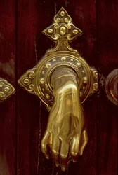 Batedor de porta em forma de mão (latão) (detalhe de 141228)
