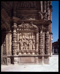 Vista da fachada da catedral de Santa Maria, Astorga, Espanha (Vista da fachada da catedral de Santa Maria, Astorga, Espanha)