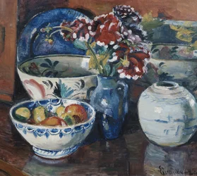 Arranjo com potes e flores