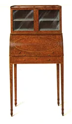 Armário de escrita em madeira Amboyna. 1908