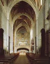 Vista interior da igreja
