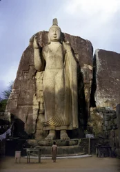 O grande Buda de Avukana. Sri Lanka. Século V.