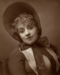 Kate Santley, atriz, cantora, comediante e gerente de teatro britânica nascida nos Estados Unidos, 1883