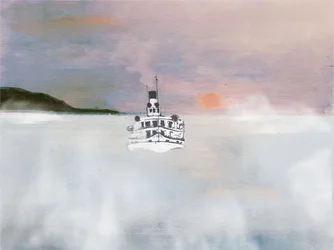 Barco branco em água enevoada