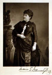 Marie Effie Wilton Bancroft (1839-1921), atriz e diretora teatral, fotografia de retrato (foto a p/b)