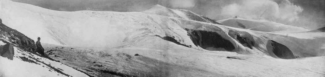 Penhascos da avalancha no lado sul do porto do granito, c1911, 1913.