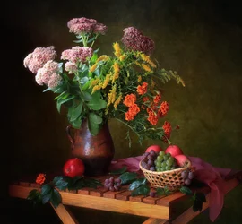 Natureza morta floral de outono