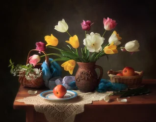 Natureza morta clássica com tulipas