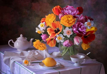 Ramos de flores primaveris vibrantes