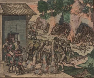 Escravos vertem minério perante soldados europeus. Ao fundo, escravos trabalham nas minas, 1595.