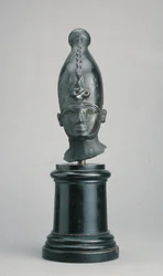 Cabeça do deus Osíris (bronze)