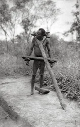 Niam Niam lunático, Mongalla a Terrakekka, Sudão, 1925 1927