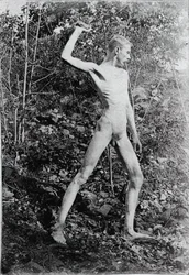Atirador de Pedras, c. 1883.