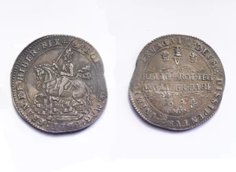 Coroa de Oxford, 1644 (metal)