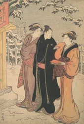 Homem com um casaco haori preto e duas mulheres a aproximarem-se de um templo.