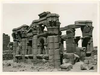 Quiosque romano, Naqa, Sudão, fotografia de Ugo Monneret de Villard