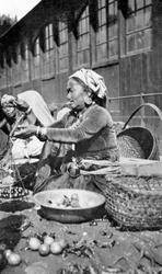 Um bazar em Darjeeling, Bengala Ocidental, Índia, c1910