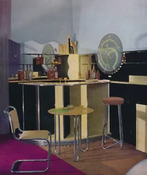 Um bar de cocktails da British Vitrolite Company de Londres, concebido por Kenneth Cheesman, 1935