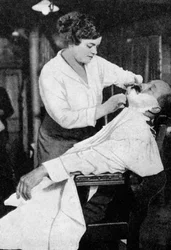 Um barbeiro de mulher, 1917 1936