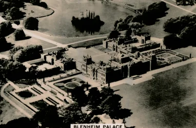 Vista aérea do Palácio de Blenheim, 1939