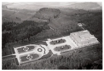 Vista aérea do Palácio Herrenchiemsee, Baviera, Alemanha, de um Zeppelin, c1931 1933