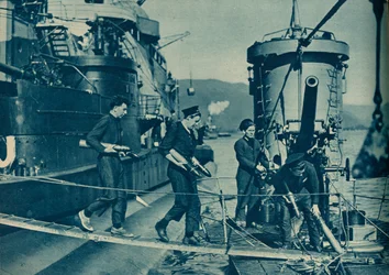 Poder aéreo e marítimo em harmonia invencível, 1943-44