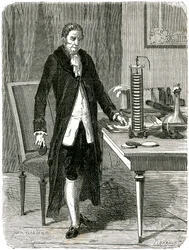 Alessandro Volta, físico italiano, demonstrando sua bateria elétrica, c1800 c1870
