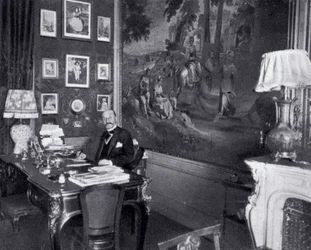 Alexandre Duval, dono de restaurante francês e figura da sociedade, 1900